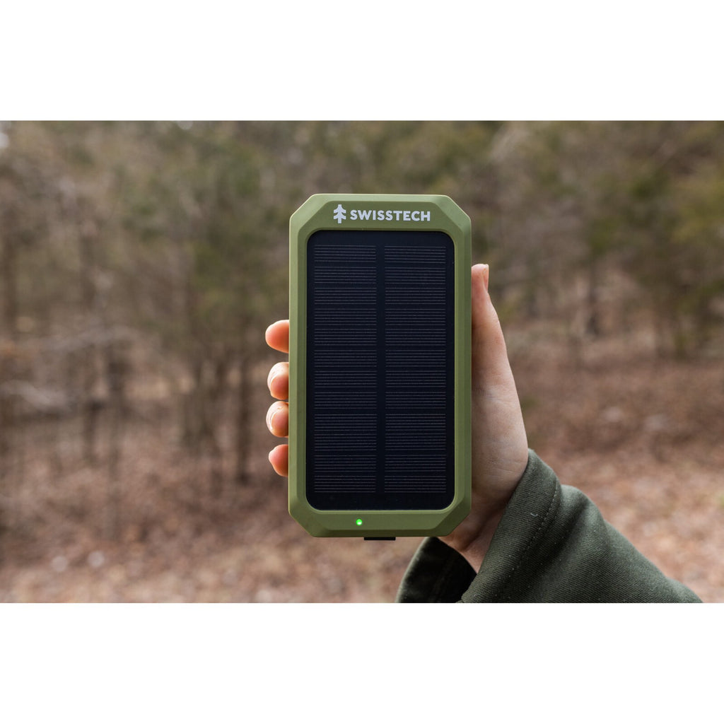 Swiss Tech 20000 Mah SOLAR PORTABLE POWER BANK / WIRELESS CHARGER WEATHER PROOF